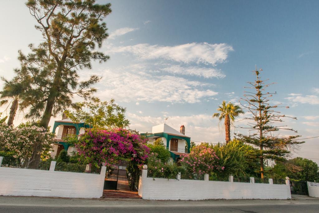 Villas Marianna Kalavárda Buitenkant foto