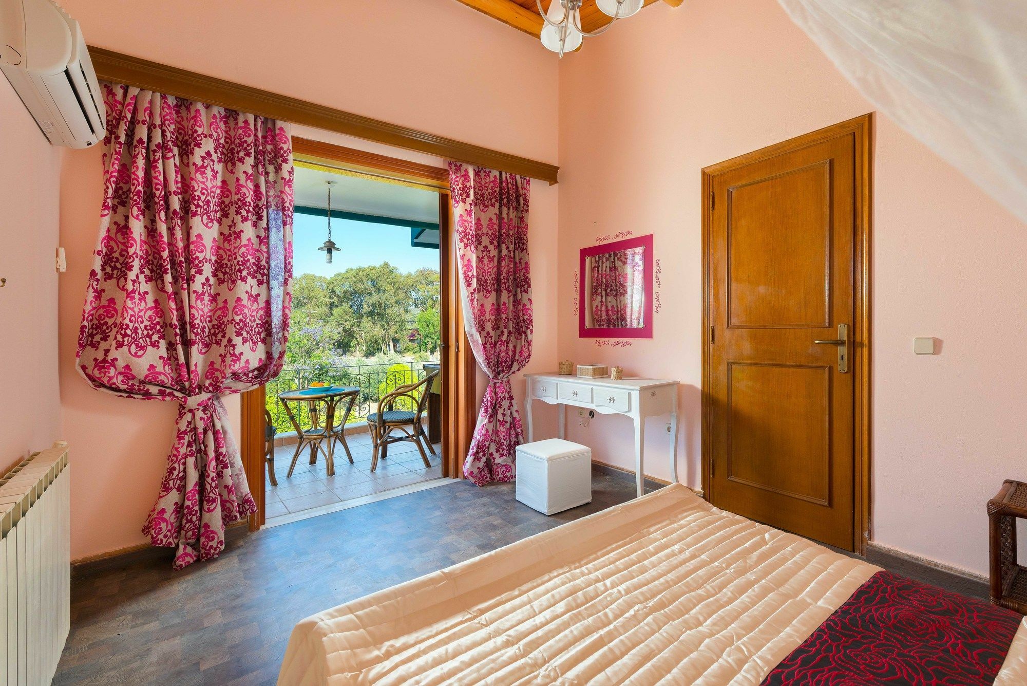 Villas Marianna Kalavárda Buitenkant foto