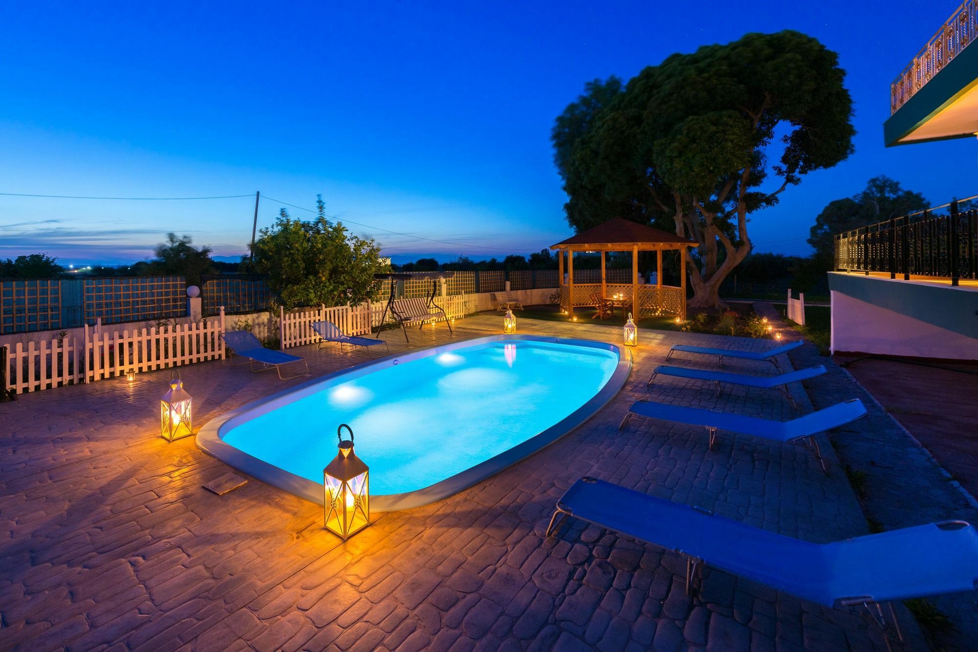 Villas Marianna Kalavárda Buitenkant foto